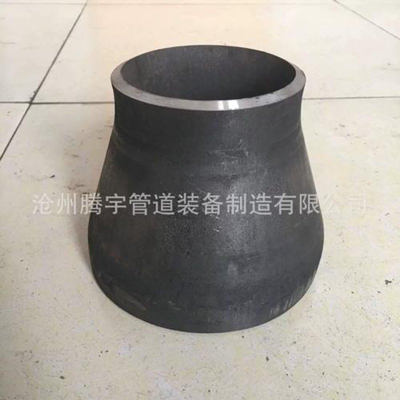 弯头法兰在工业管道中的应用与优势